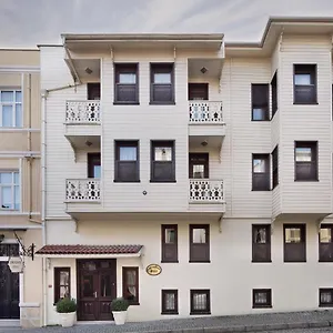 Otel Sari